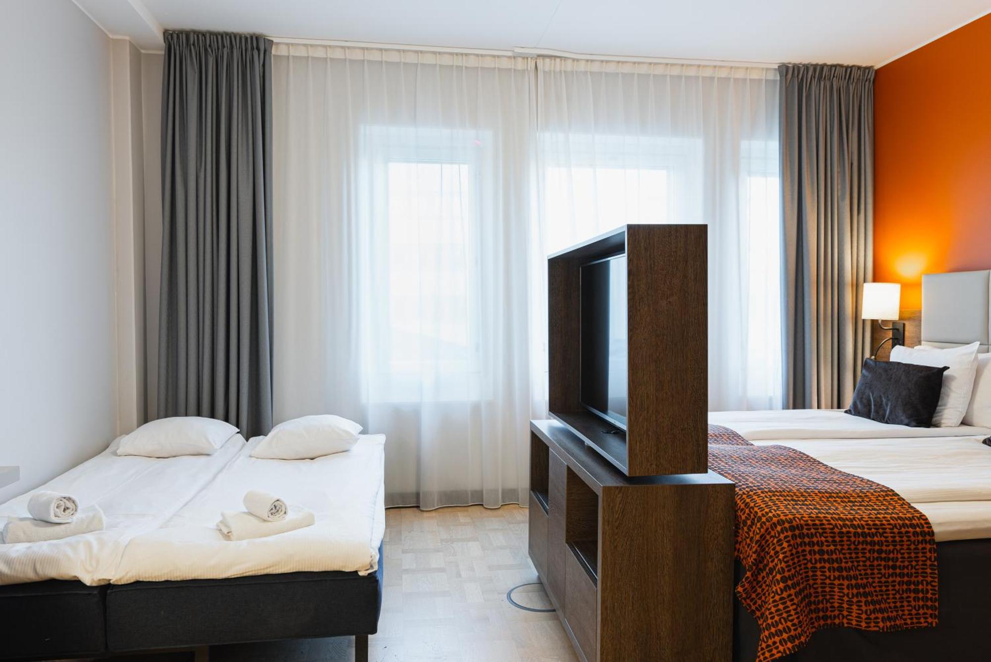 Quality Hotel Winn Haninge Eksteriør billede