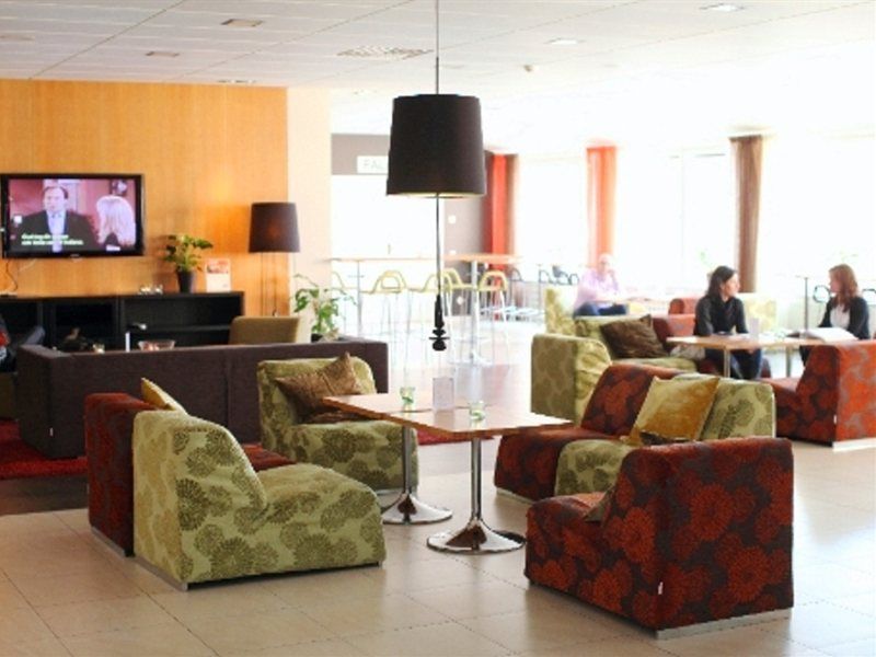 Quality Hotel Winn Haninge Eksteriør billede